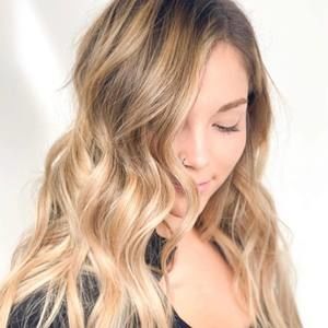 Meet your Posher, Paige